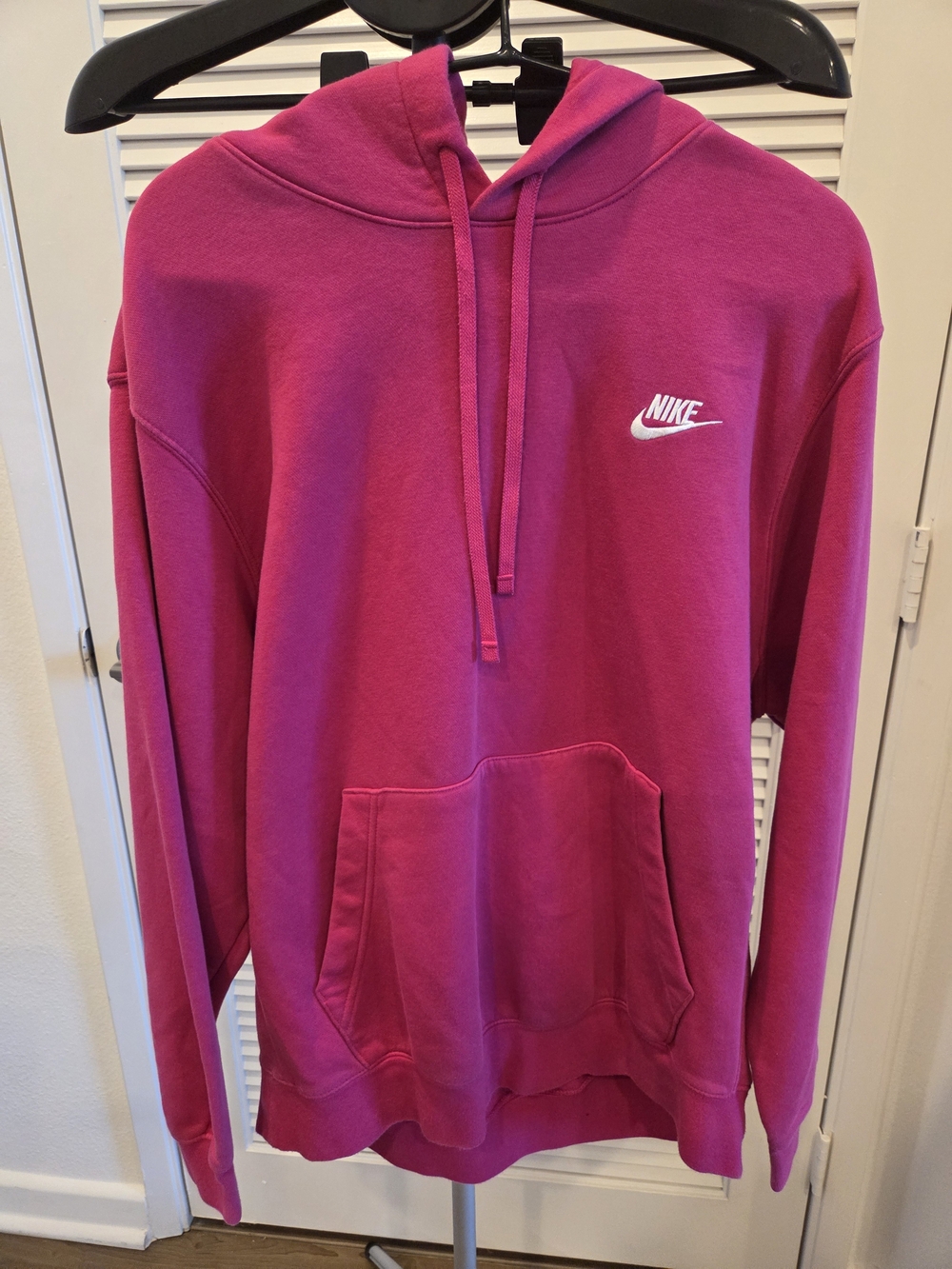 Nike Club Fleece Pullover Hoodie Pink Magenta Embroidered Swoosh Logo Size Large
